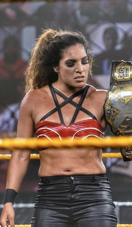 Raquel Rodriguez pretty actress pics