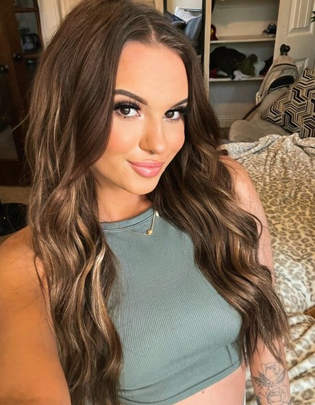 Abbie nb best actress picture