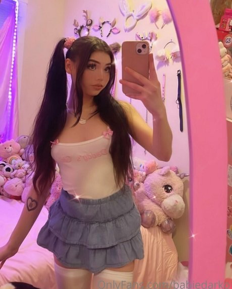 babiedarko pretty actress gallery