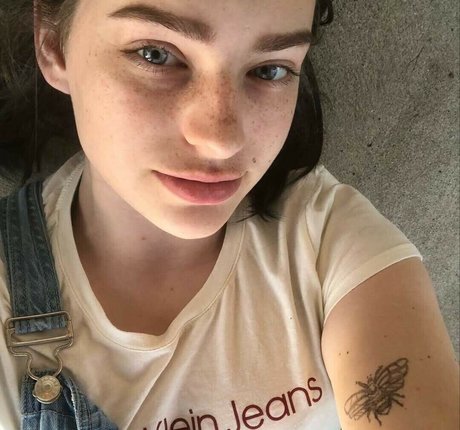 mother daughter onlyfans top pics