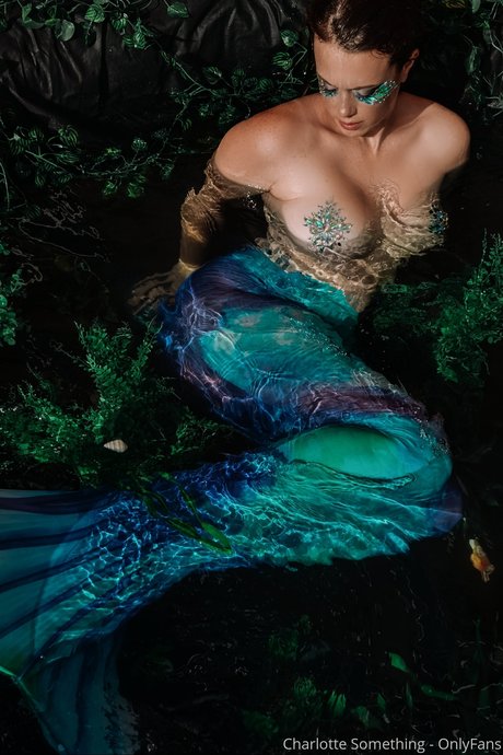 Charlotte Something model top photo