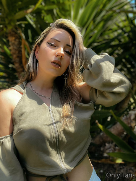 Hannah Ray high quality star img