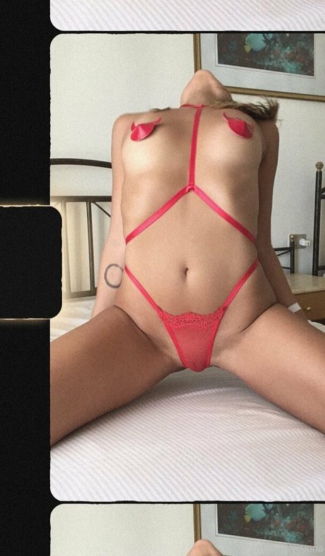 Baby Yona star nudes gallery