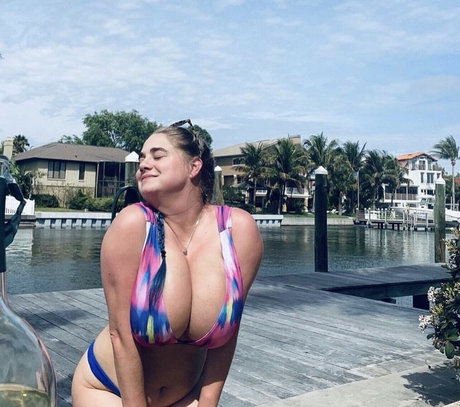 Sksky20 nude model archive