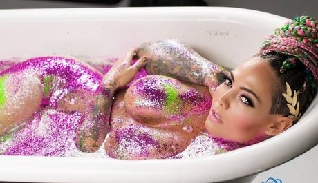 Miss Lindsay Q pornstar beautiful images