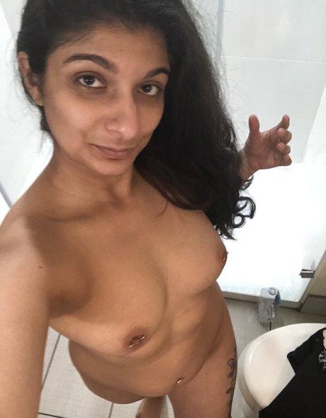 Ahornypaki pornstar sex images