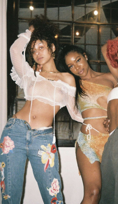 Aliakadir pornstar nude pictures