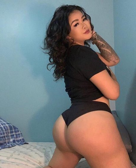 Sarah Nicole Vongphakdy free pornstar photo