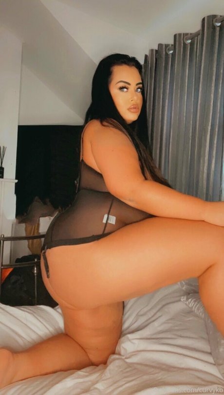 Curvykb hd model pics