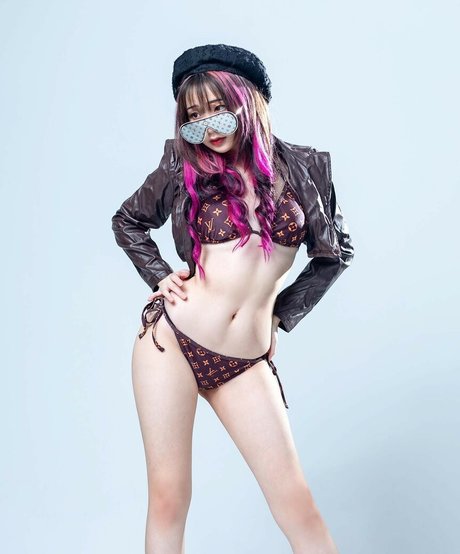 nude strip onlyfans top images