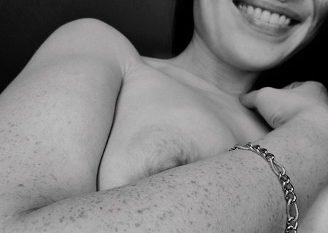 GoddessZoey hd actress images