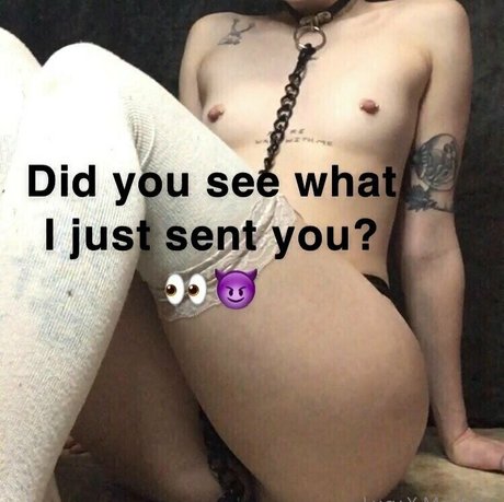 lucyxmachina Quick photo