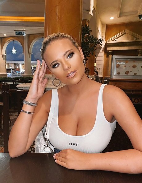 blonde small tits onlyfans erotic picture