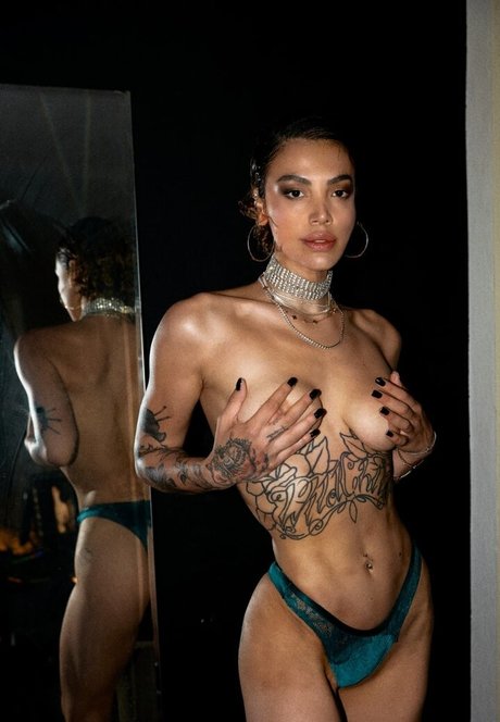 Agemg naked pornstar image