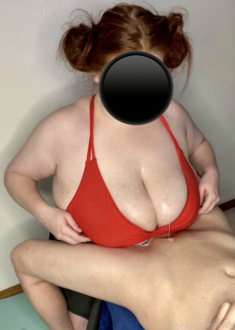 Rileslit naked star gallery