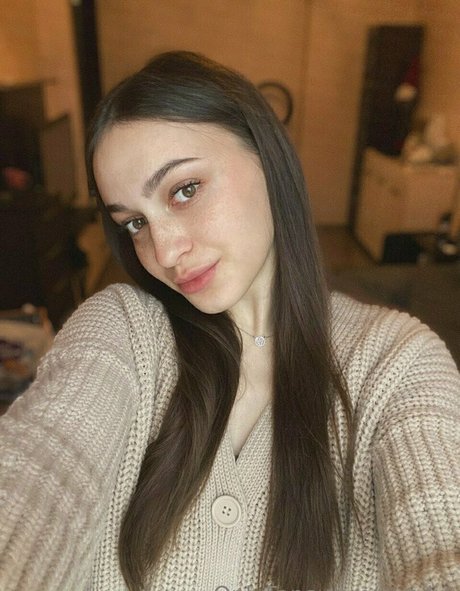 eve lin pornographic actress pictures