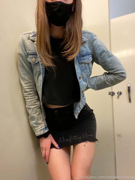 Miss Kitty Meow adult model archive