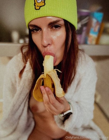 Elena Ptena pretty model galleries