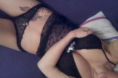 Tara Tabitha model free image