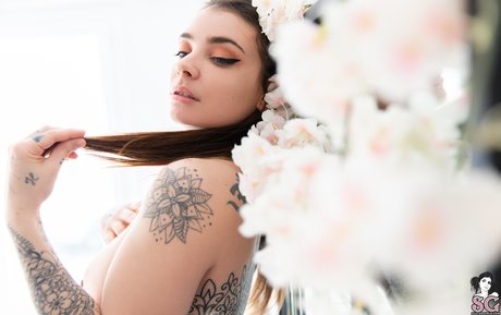 Pia Lora model naked pictures