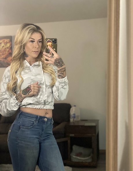 wtkhxrated model best pics