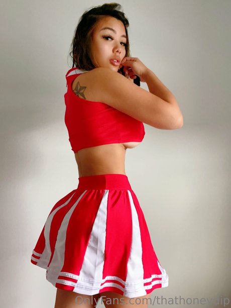 That Honey Dip sex model image