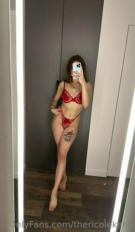 Ricole Kelle model adult image