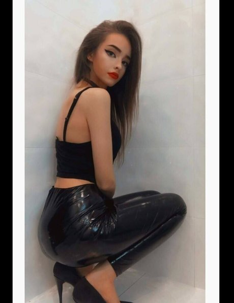 olivka648 xxx pornstar image