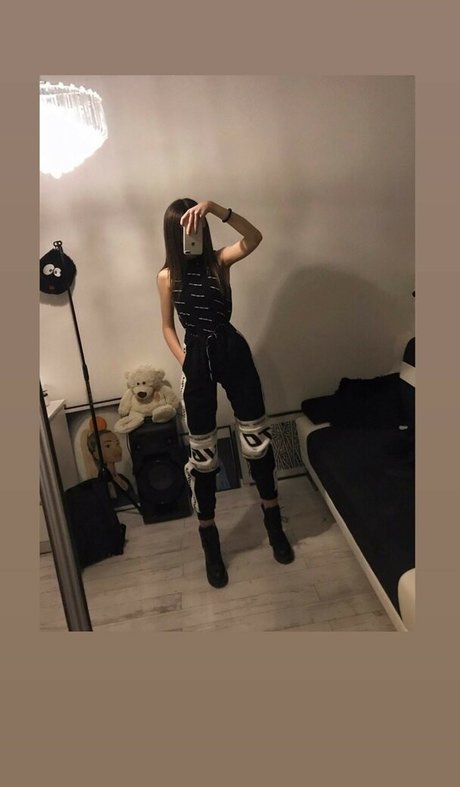 olivka648 nude actress galleries