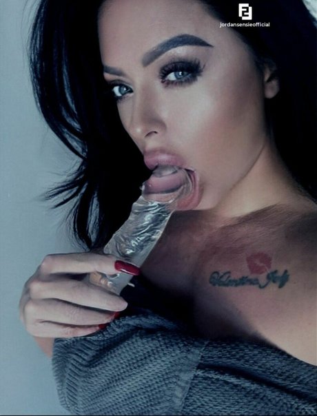 Jordan Sensie pornstar exclusive image