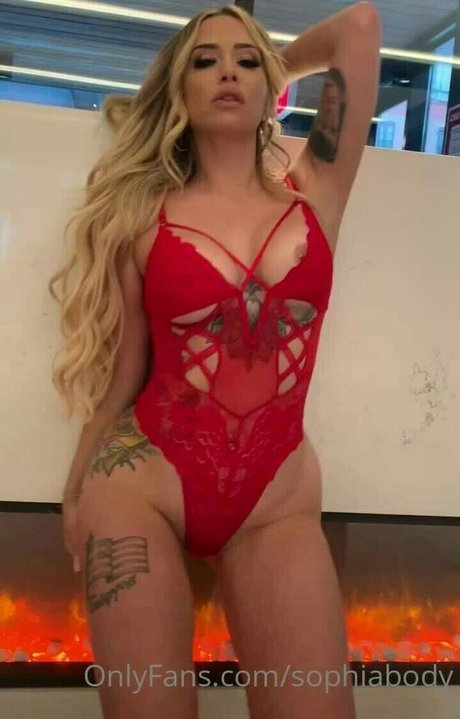Sophia Body pornstar images