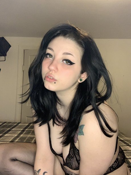 Blu Dream xxx actress images