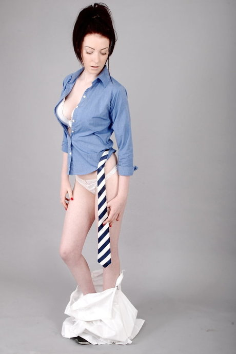 mommy onlyfans naked photos