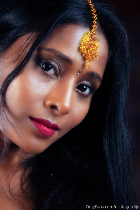 Nikita Gordijn sexy star picture