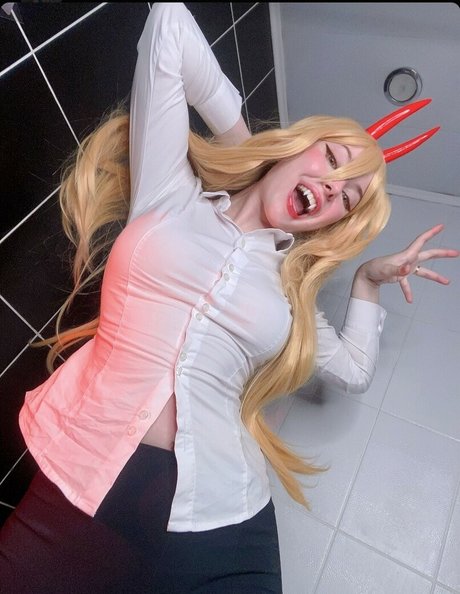 Mayweda Cosplay top star photo