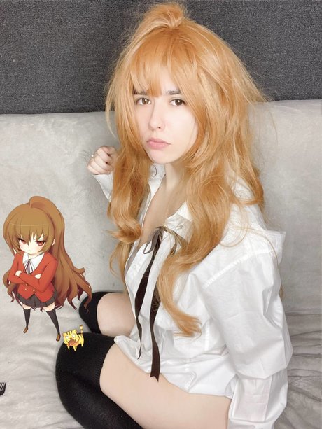 curvy star onlyfans top pic