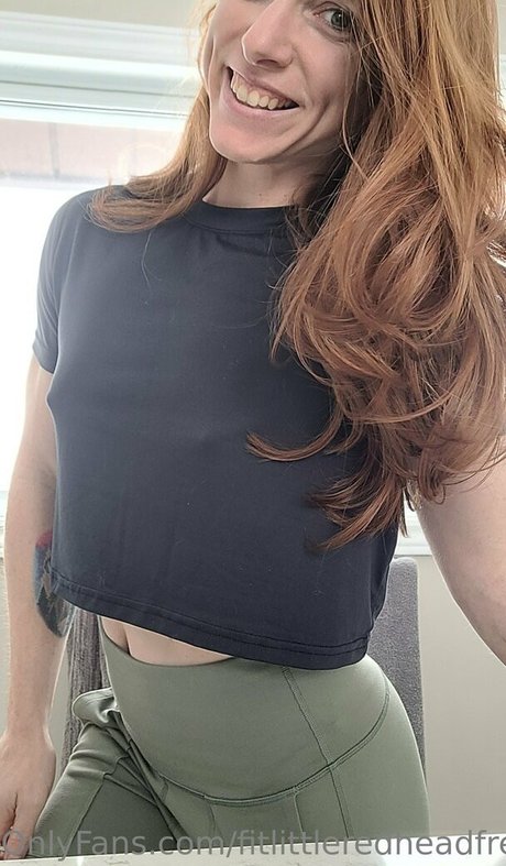 fitlittleredheadfree adult star galleries