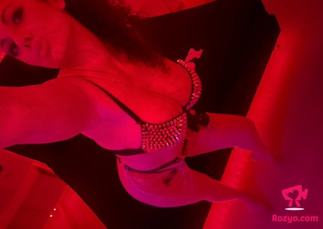 rozyomallorca free nude pornstar gallery