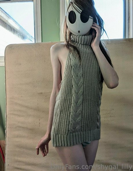 Shygal lilly pornstar adult pics