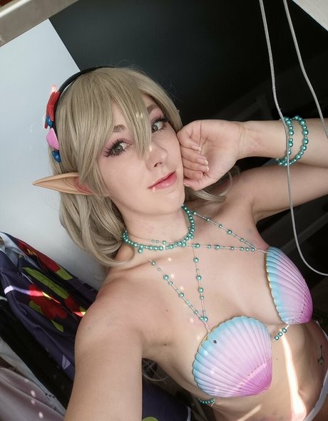 Pink Fluffy Kitchicorn nudes model photo