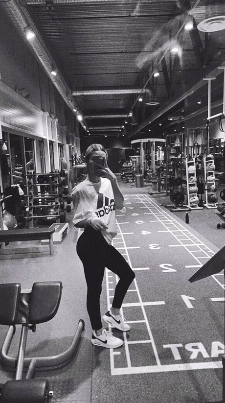 big tits granny onlyfans art naked galleries