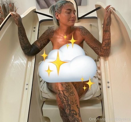 bbyekra star beautiful pic