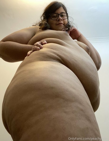 peachypup_ sex star pics