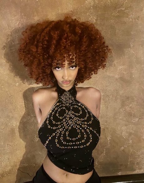 Solaya Ismail exclusive actress pics