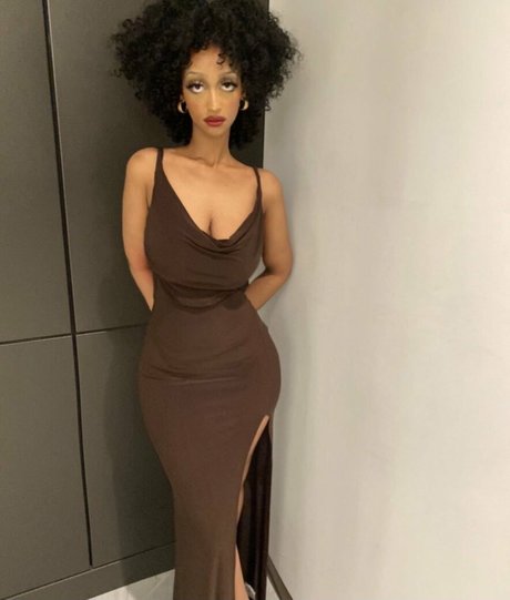 Solaya Ismail pornstar free pictures