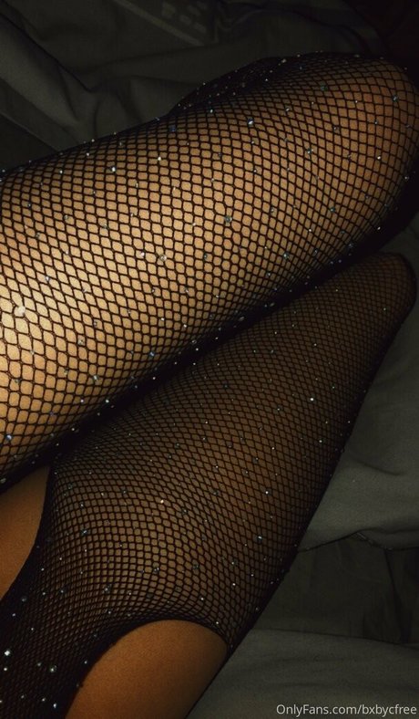 ariafreee pornstar nude picture