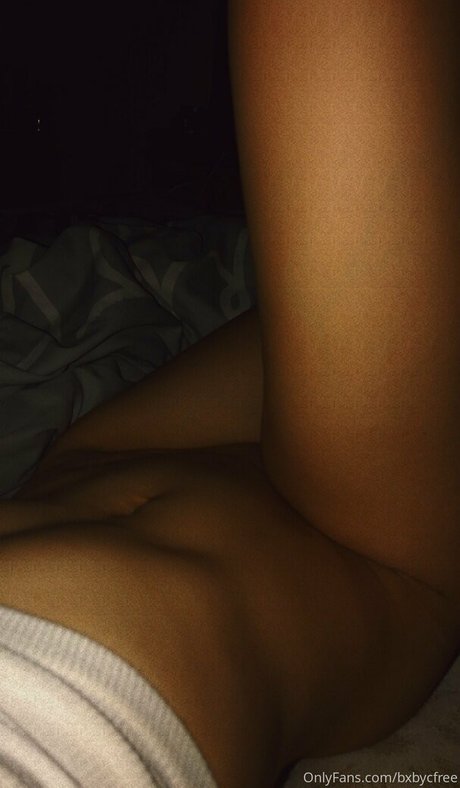 ariafreee star art pics