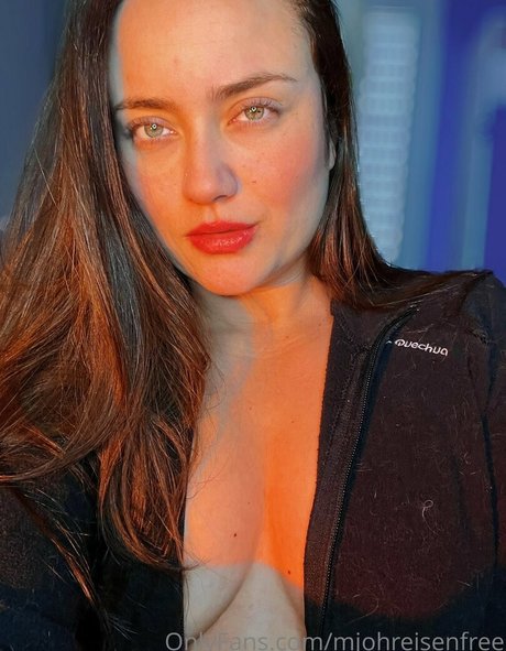 mjohreisenfree exclusive star photo