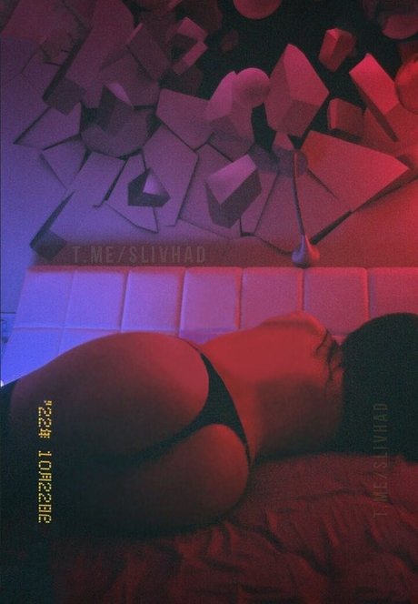 Leron Baron naked star pics