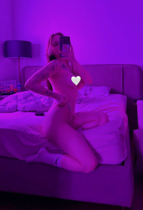 Leron Baron pornstar hot pictures